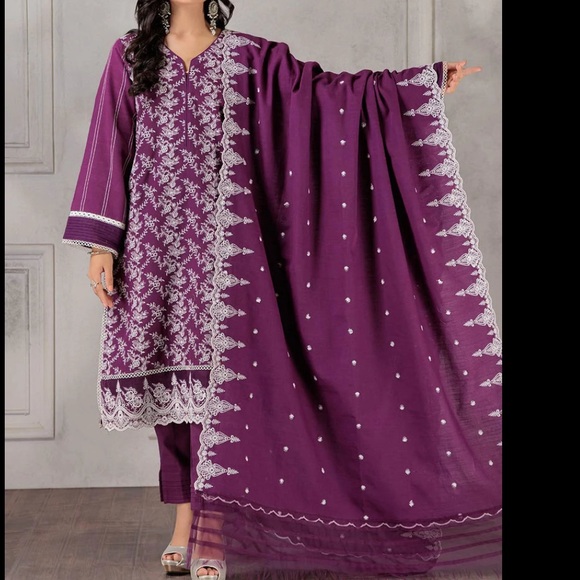 New pakistani bonanza satrangi 3 piece suit - Picture 4 of 7